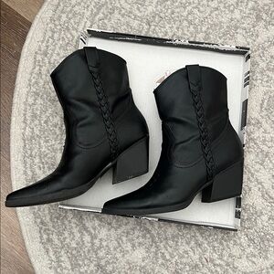 DV by Dolce Vita black western boots